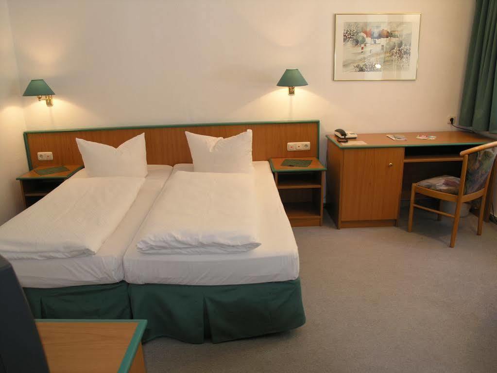 Hotel Harzresidenz Thale Bagian luar foto